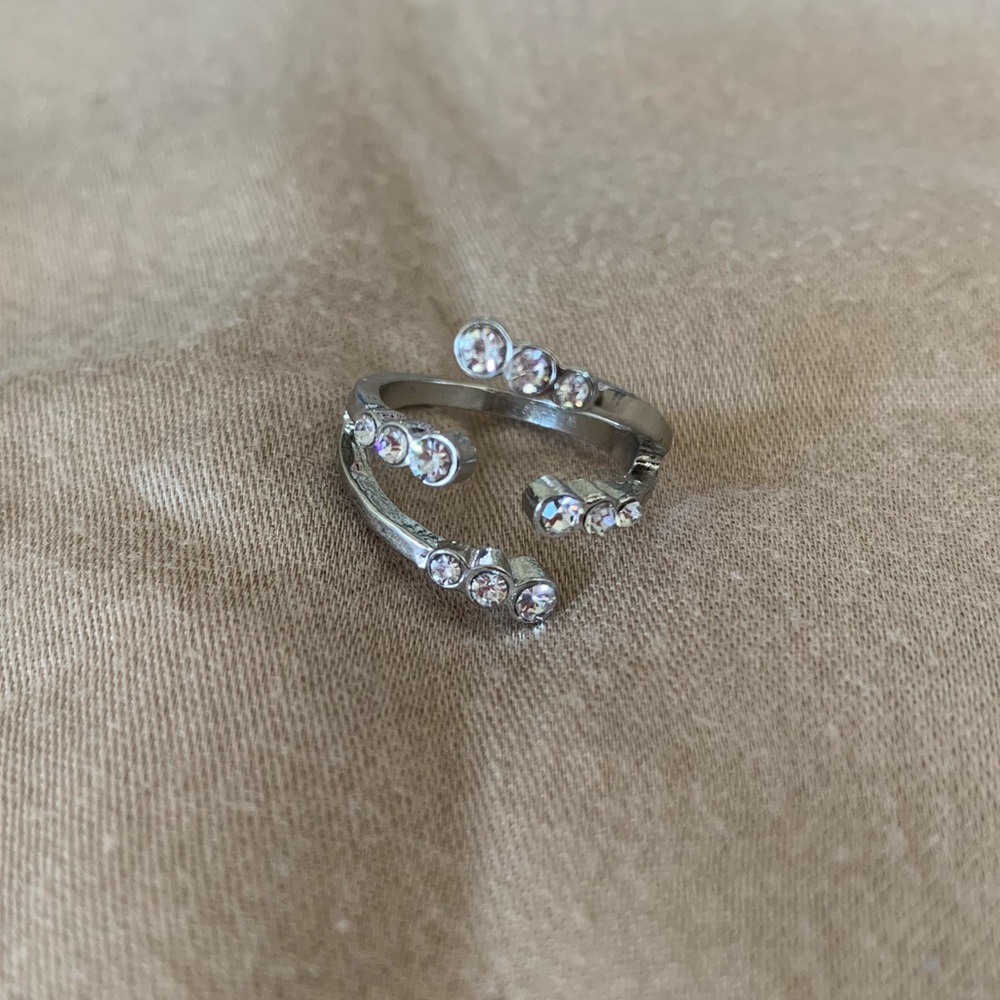 Silver Colored Split Midi Ring with Rhinestones